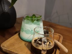 薄荷甜酒奶咖-转山咖啡(松柏社区店)