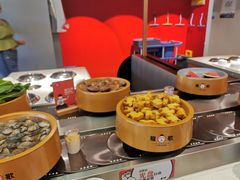 -龍歌自助小火锅(市南金茂湾店)