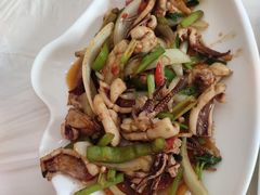 -覃记海鲜美食餐厅