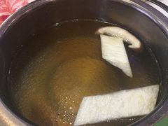 滋补菌汤锅-德龙火锅(松源街直营店)