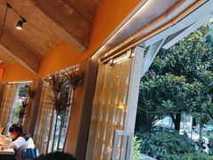 -老房老舍重庆火锅(假日城市店)