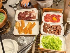 -渔顺生·顺德鱼生·粥底火锅·桑拿鸡(渔人码头店)