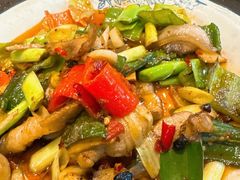 回锅肉-陈三炖鸡馆(金众小区店)