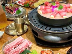 -青瓦餐厅·生鱼片·韩园烤肉(西塔店)