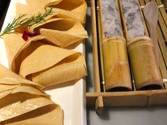 -尚尚仙·酸汤猪手·猪肚鸡火锅(华联万柳购物中心店)