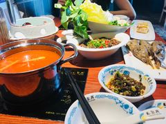 -龙聚德北京烤鸭(沙坪坝华宇A馆店)