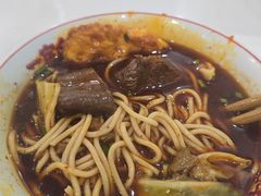 -易毛特色牛肉面(解放碑步行街店)