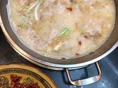 -老来福·非遗酸汤兔(凯旋路店)