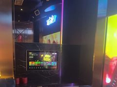-温莎KTV(珠江路店)