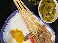 -云阿蛮云南生烫牛肉米线(奉贤路店)