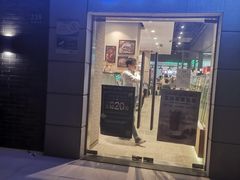 门面-巴黎贝甜(周浦海印店)