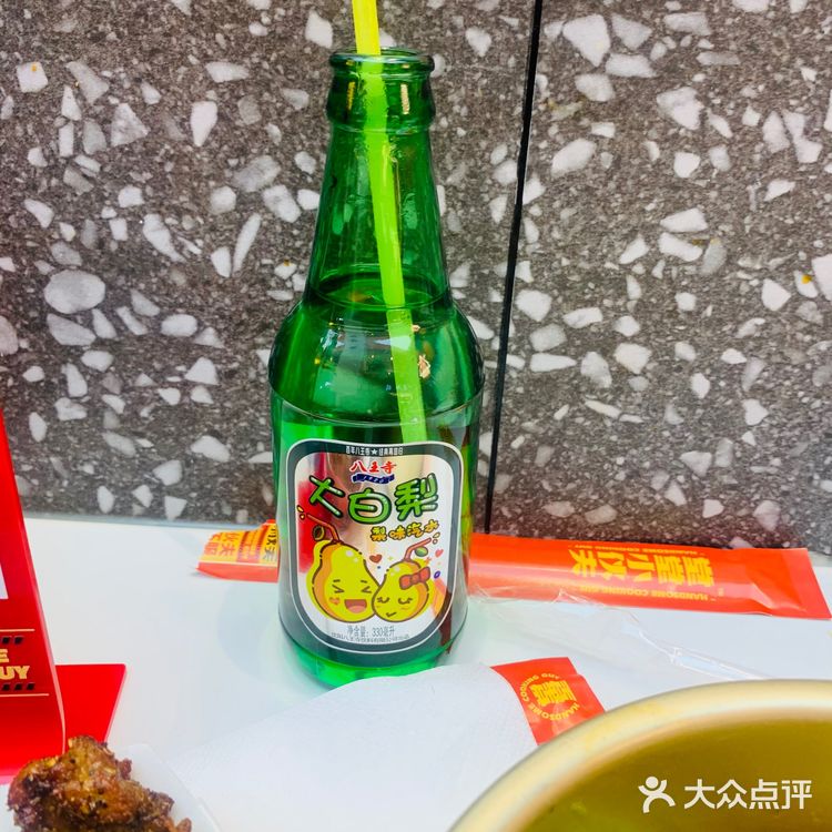 和东北小学门口卖的一样[加油]