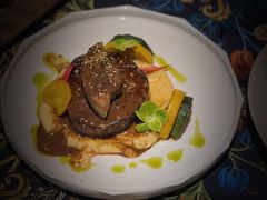 经典惠灵顿牛排配鹅肝-第101座花园餐厅(湖滨88店)