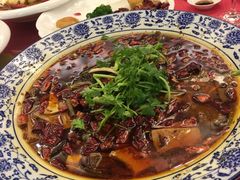 水煮牛百叶黄喉-无锡华怡明都大酒店