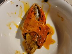 -休记光头香辣蟹干锅店(衣冠庙店)