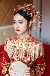 -LOVINA洛维娜婚纱礼服
