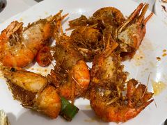 -金马门国际美食百汇(珞喻路店)