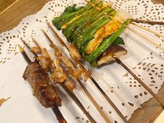 -聚串门儿·东北烧烤(信义坊店)