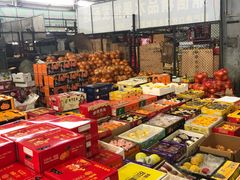 -上海龙吴水胜海发市场