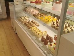 -好利来(高新枫叶广场店)