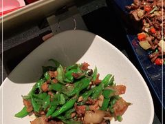 -凤凰湘语·海派湘菜(浦东旗舰店)