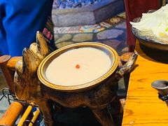 -老牌坊云南鱼豆花火锅(爱建店)