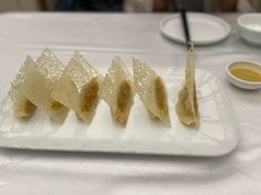 -品海楼·大连海胆锅贴馆(东港店)