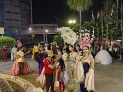 -金东尼人妖秀