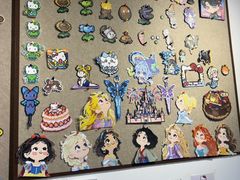 -郑在DIY·潮玩银饰绘画手作(中央大道旗舰店)
