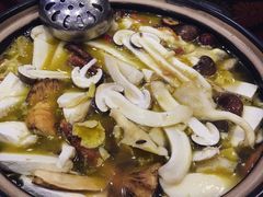 -菌之家·专业纯野生菌火锅·特色炒菌