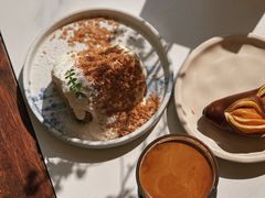 雪山斑斓戚风-Line 咖啡(石厦花园店)