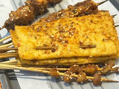 -柳喜辣·烧烤酒局(跃进总店)