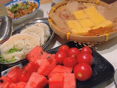 -王奋斗贵州酸汤牛肉火锅