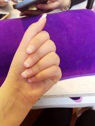 -小红楼美甲美容中心