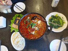 -湘肠香火锅店(团结湖店)