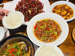 -黄弟大排档·湖南菜·小龙虾·小海鲜(凯旋北路店)