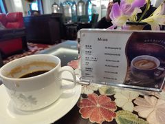 -东湖宾馆金玫瑰酒吧