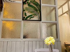 -秀儿家の小确幸花园西餐厅