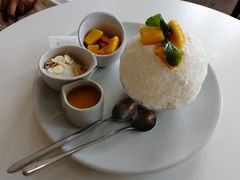 芒果雪冰-Cheevit Cheeva(Sirimangkalajarn)