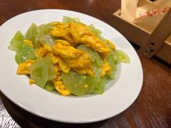 -唐山宴百姓府邸院落中餐
