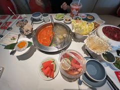 -左庭右院鲜牛肉火锅(金山万达店)