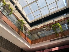 -苹果树下艺术餐厅(宋庄店)