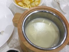 -雅和生态渔庄·宜城锅巴饭(龙灵山公园店)