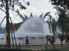 -七彩云南欢乐世界