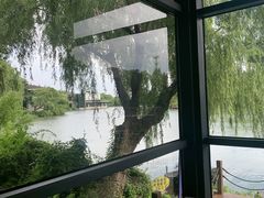 -上海怡沁园度假酒店
