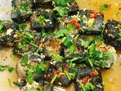 -黑色经典·长沙臭豆腐(粤华路店)