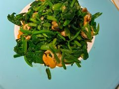 -赶海部落海鲜城(海阳路店)