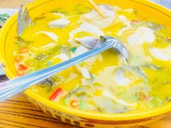 -溢心园香河肉饼总店