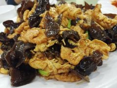 醋熘苜蓿-大眼锅贴水饺(河东店)