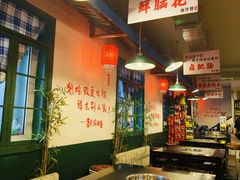 -渝井巷重庆老火锅(沈阳吉祥店)